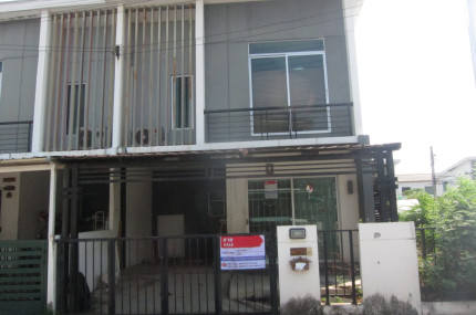 โครงกาารพฤกษา 86 ทับ 2 ลาดกระบัง-สุวรรณภูมิ ทับ 270