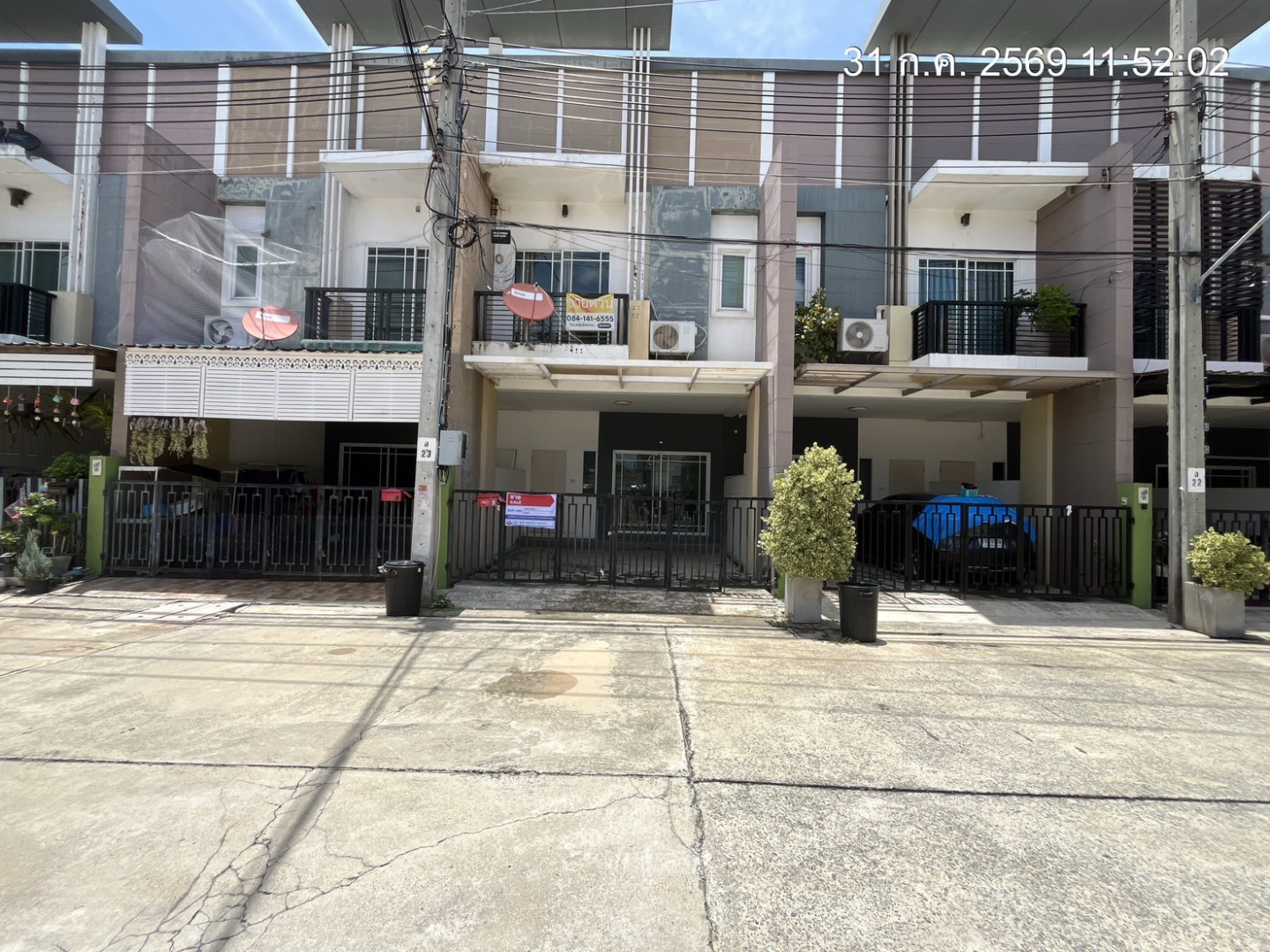 ทาวน์เฮ้าส์ 2 ชั้น หมู่บ้านพิบูลย์โฮมทาวน์ 135 ทับ 12 บางบัวทอง –ราชพฤกษ์