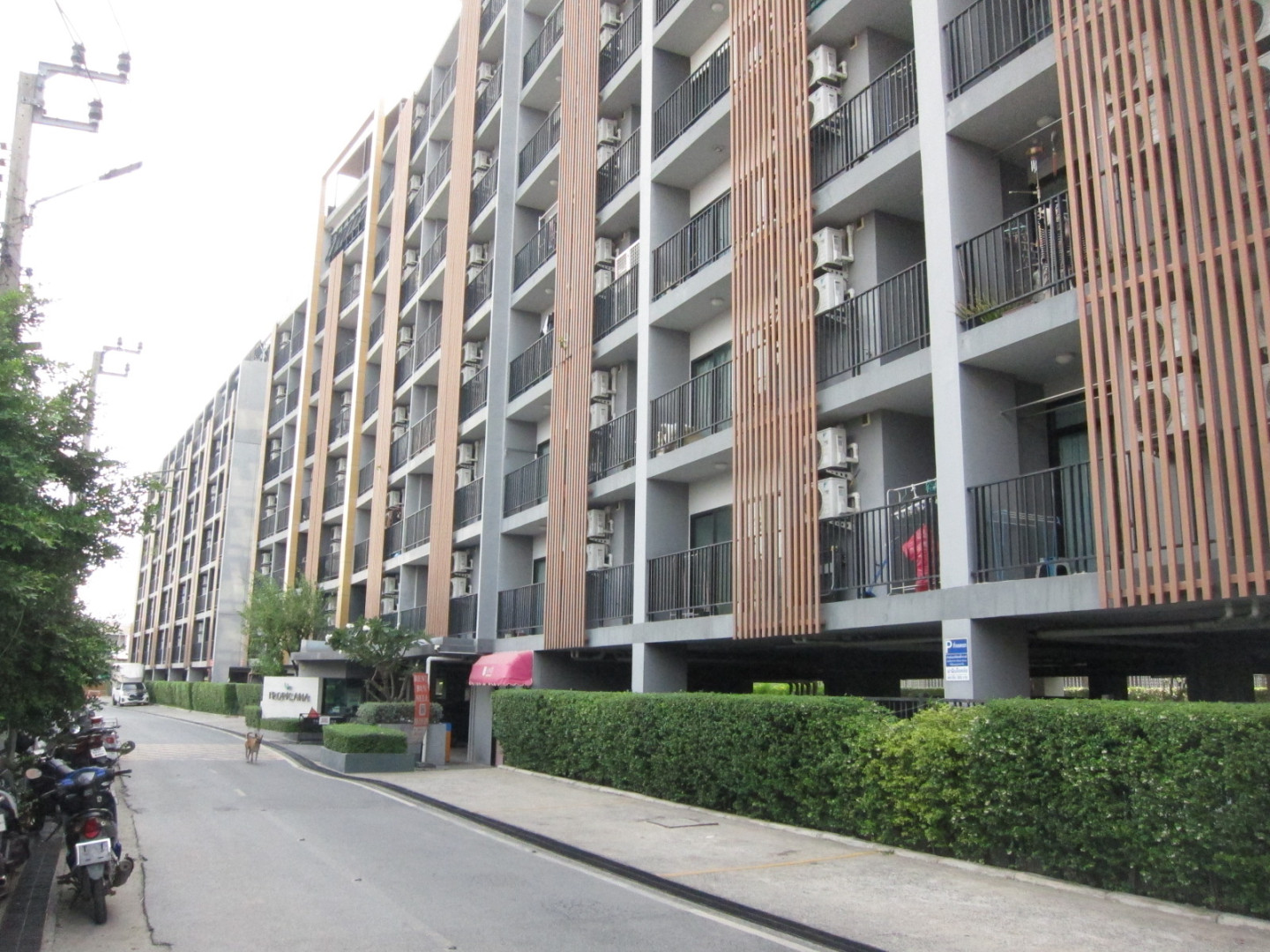 อาคารชุด ทรอปิคาน่า ทับ 324