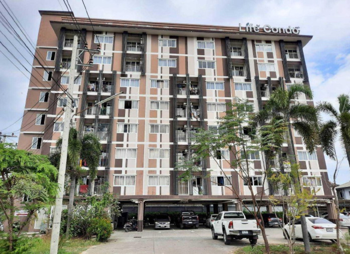 ไลฟ์ คอนโดมิเนียม เชียงใหม่