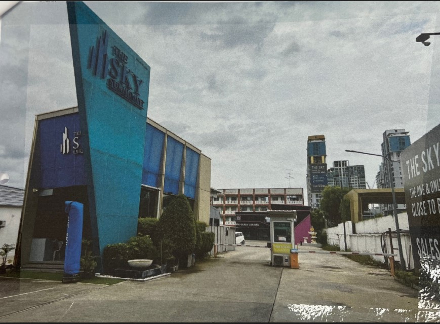 เดอะแพลนท์ รีสอร์ท