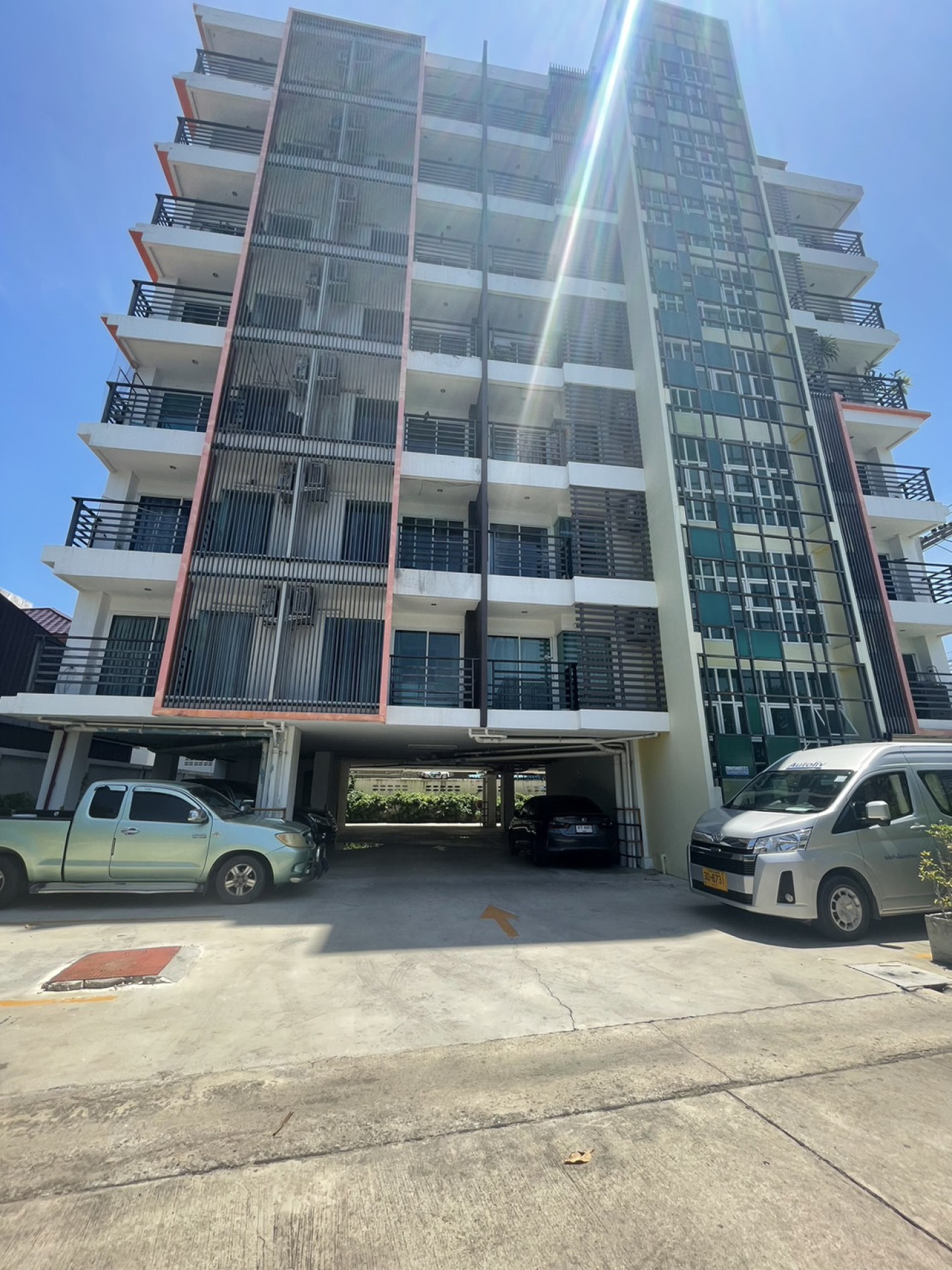 อาคารชุด พีเค คอนโดวิว ทับ 67