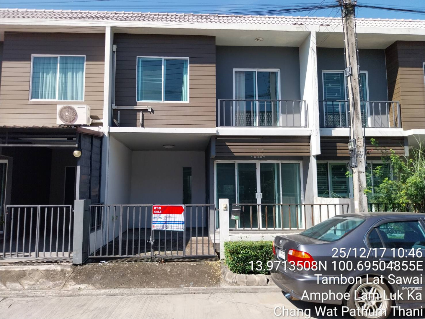 ทาวน์เฮ้าส์ 2 ชั้น  หมู่บ้านเดอะคัลเลอร์ รังสิต-ลำลูกกา