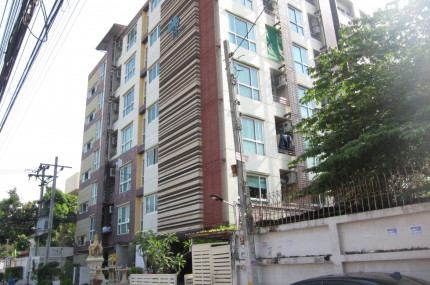 อาคารชุด เดอะ ทรอปิคอล